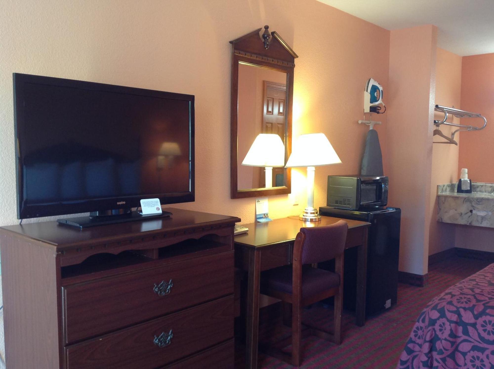 America Best Value Inn Kosciusko Room photo
